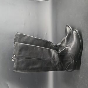 FRYE Womens Melissa Stud Back Zip 3475436 Black 6B